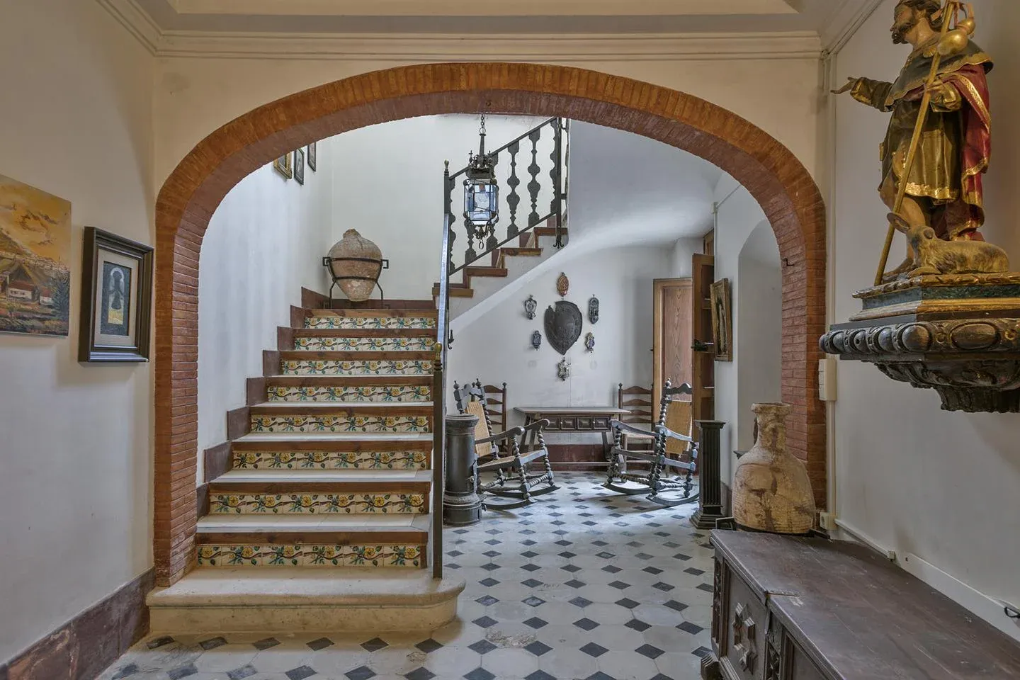 La Casa dels Dragons